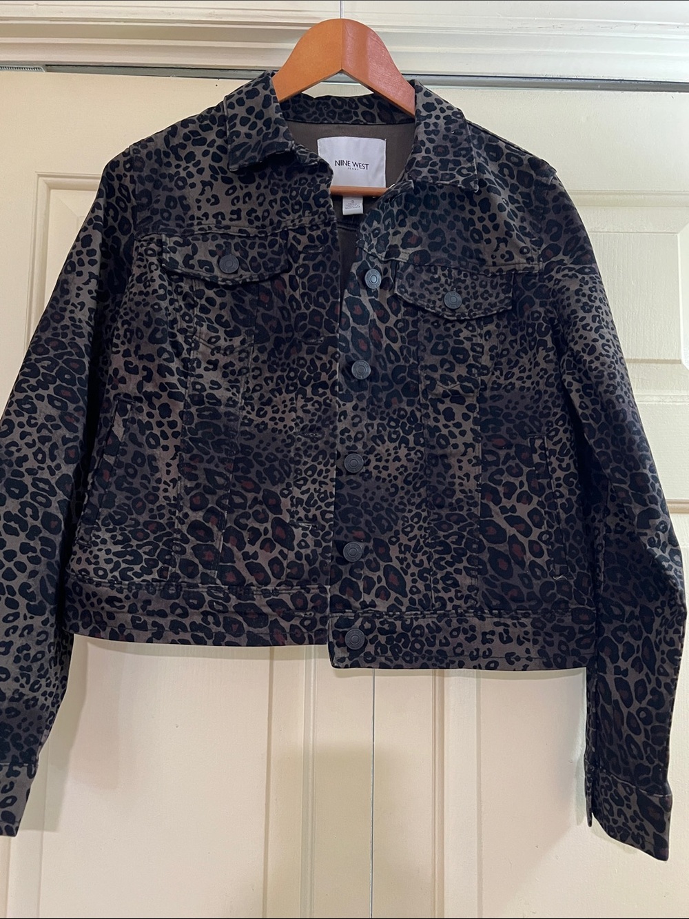 Nine West Black Leopard-Print Jean Jacket w/Pockets, Waist Tabs, Stretch Fabric